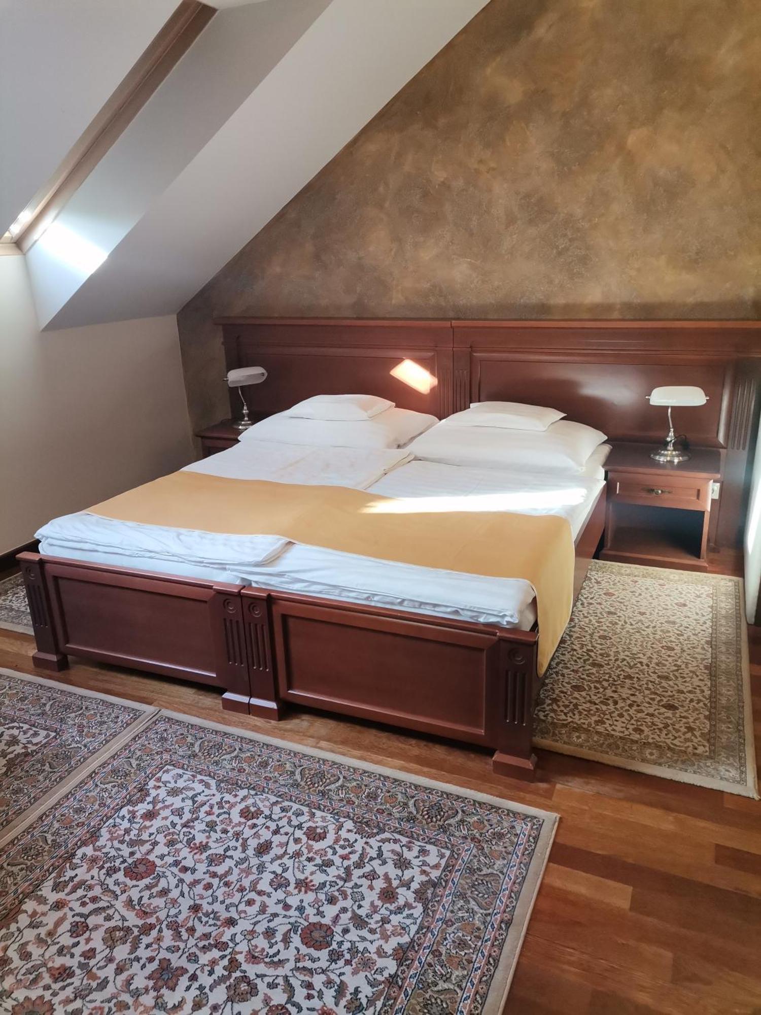 Nimród Bioszálloda és Bioétterem Karcag Exterior foto